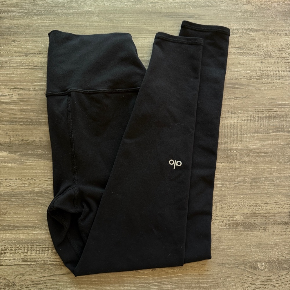 ALO YOGA 7/8 High-Waist Airbrush Leggings (Size Small)